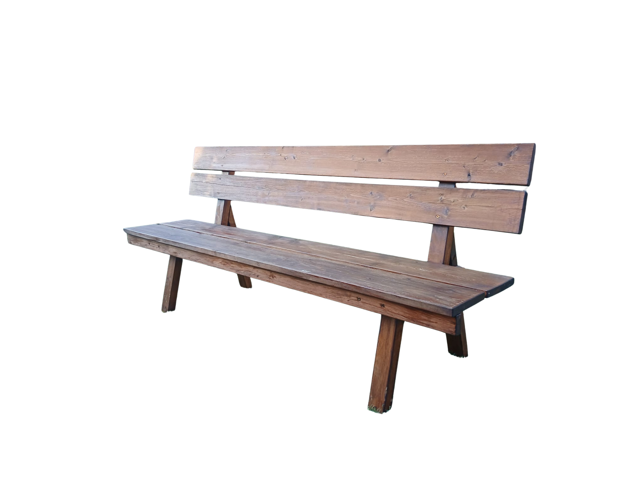 große Holzbank mit weißem Hintergrund